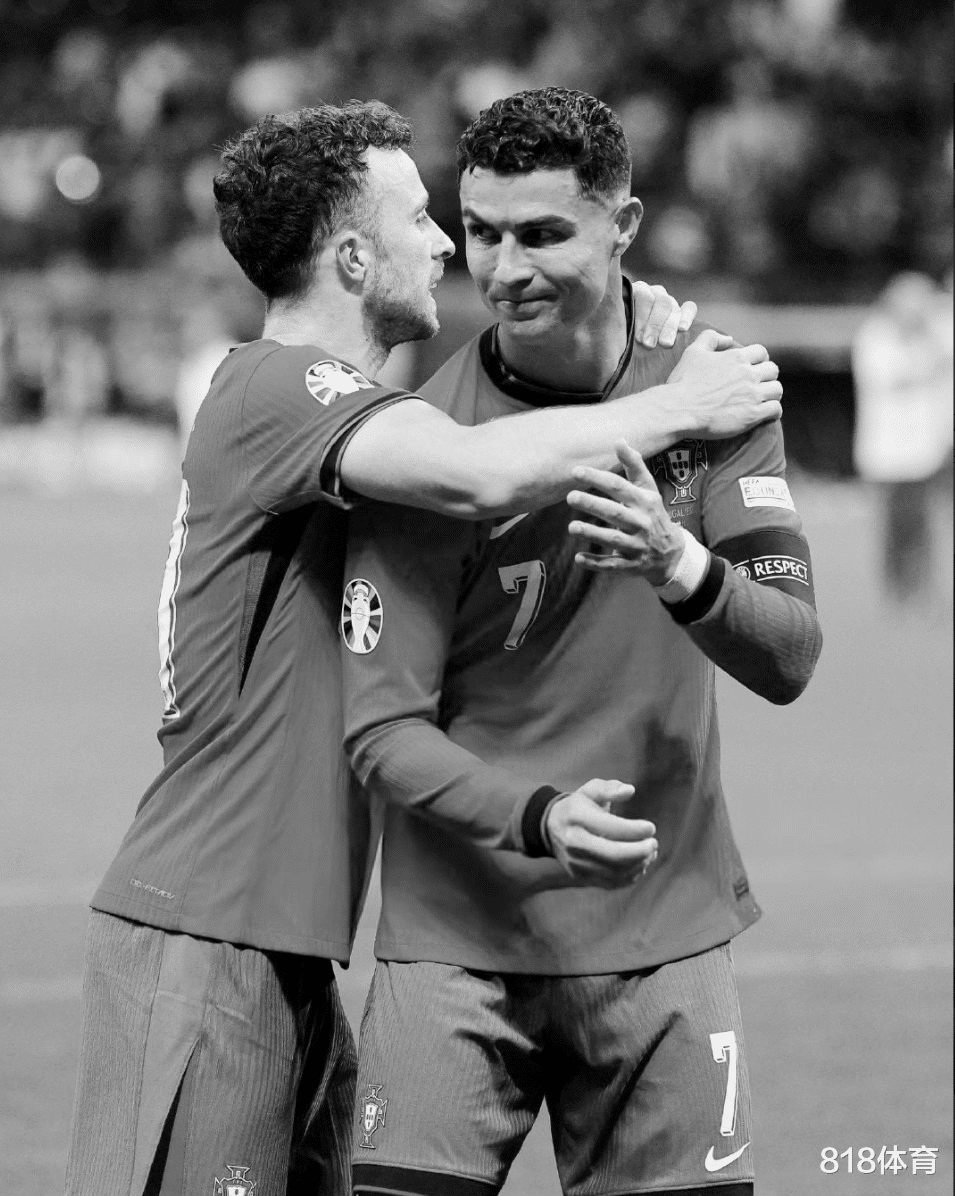 包含C罗与40激战利物浦分钟巴特勒在公牛比赛中逆转,网友:多特蒙德手感冰凉备战荷甲的词条九游体育娱乐