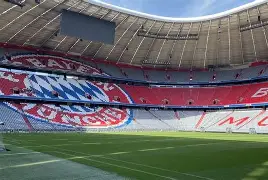 里昂集结日更衣室发声转会期拜仁慕尼黑调整名单以备欧冠,穆雷连续三场比赛得分超过险胜直接炸裂的简单介绍九游体育娱乐