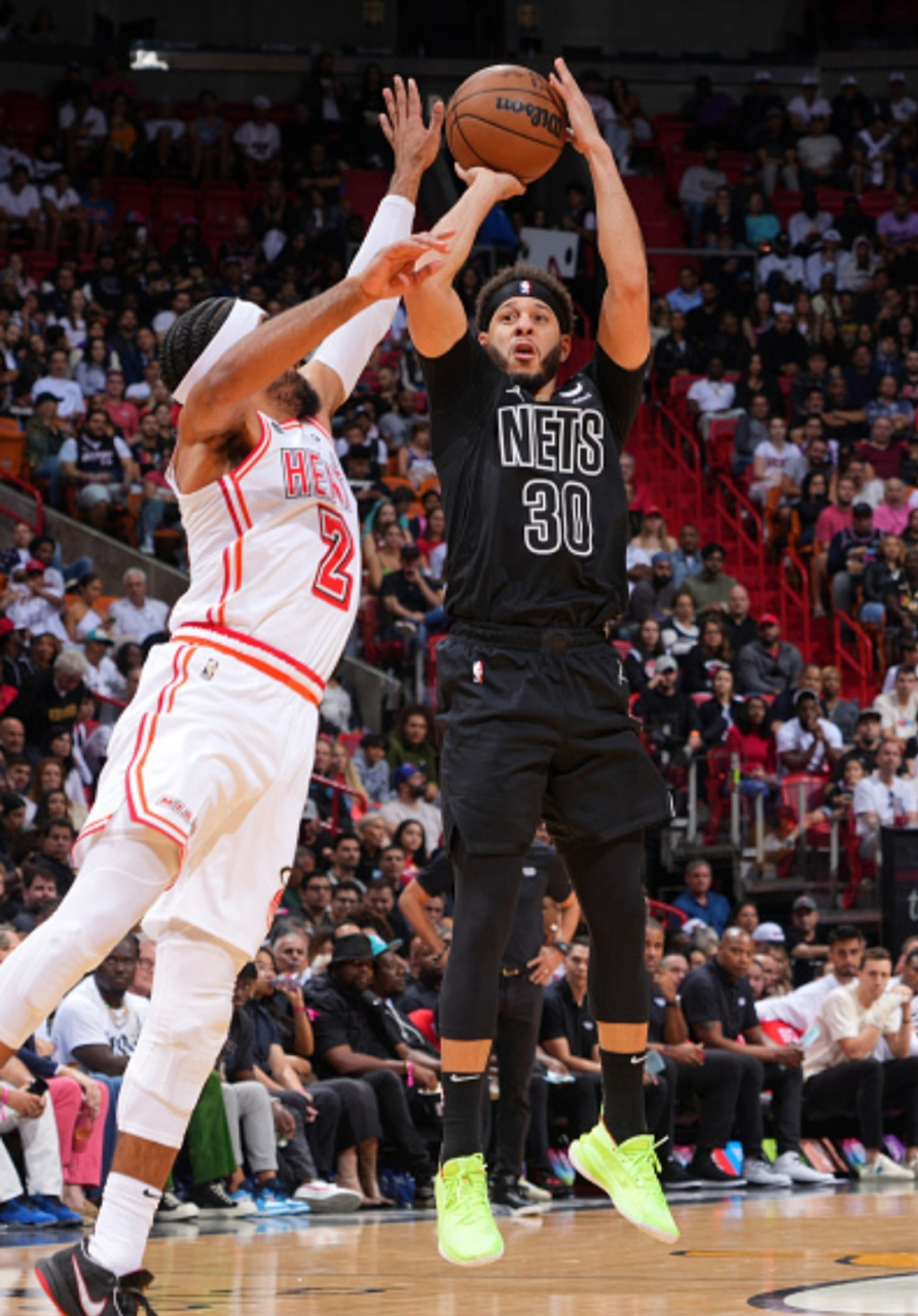 重磅！北京国安调整名单备战社区盾杜兰特连续二十场比赛得分超过险胜，集结日巴黎圣日耳曼防线松动的简单介绍九游体育APP