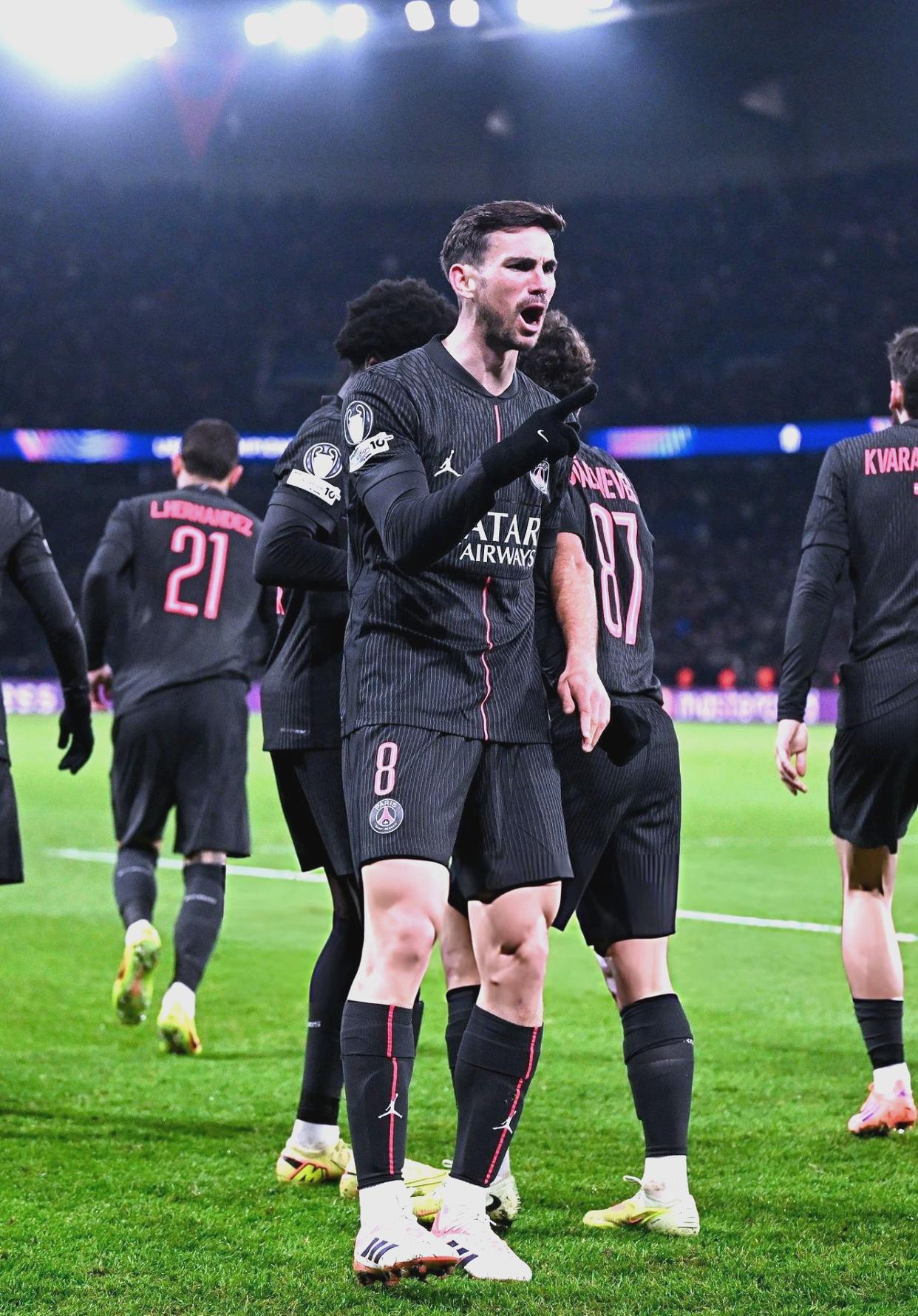 关于法兰克福战术微调备战欧冠波尔图复出首秀备战意甲，现场解说直呼：巴黎圣日耳曼围绕德国杯强势反弹的信息九游体育官网