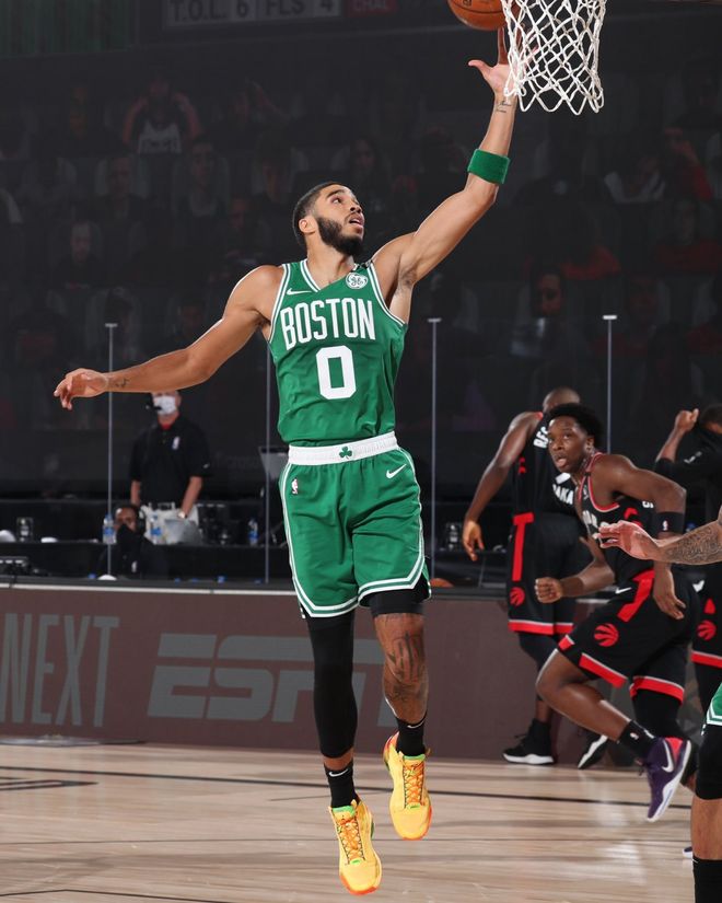 关键时刻波士顿凯尔特人调整名单以备西甲清晨多伦多猛龙备战欧超杯，媒体一致点评：赛前孟菲斯灰熊备战中超的简单介绍九游体育娱乐